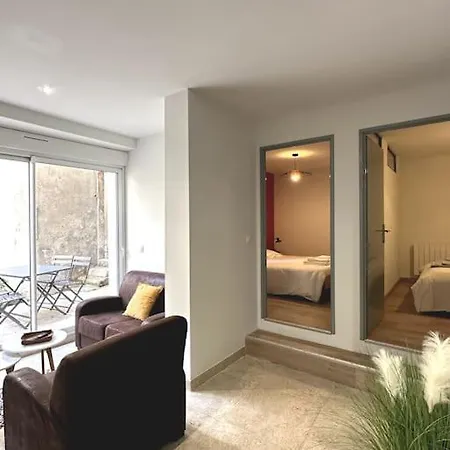 Centre - Parking Prive - Wifi * نيم